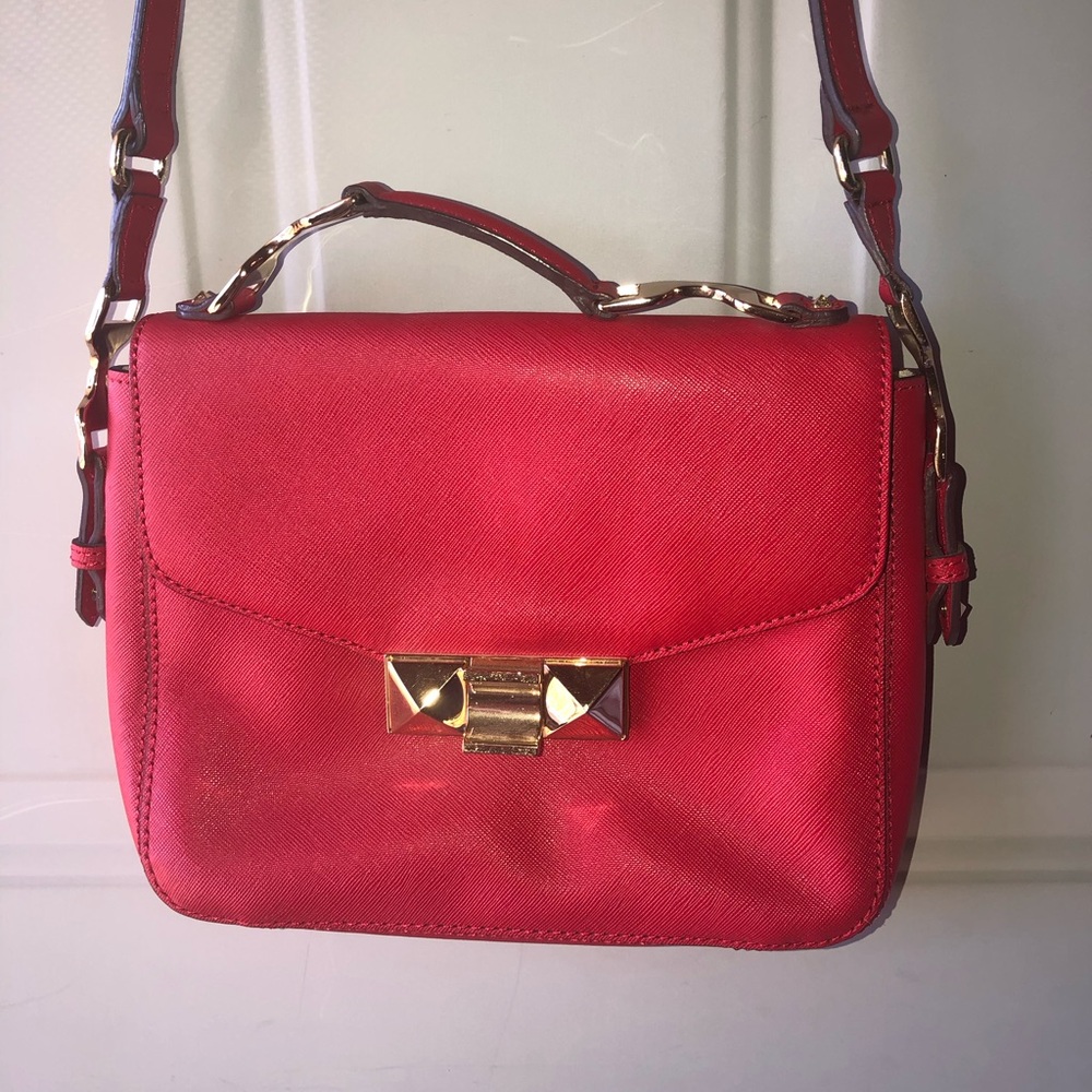Ann Taylor red handbag - Picture 1 of 5